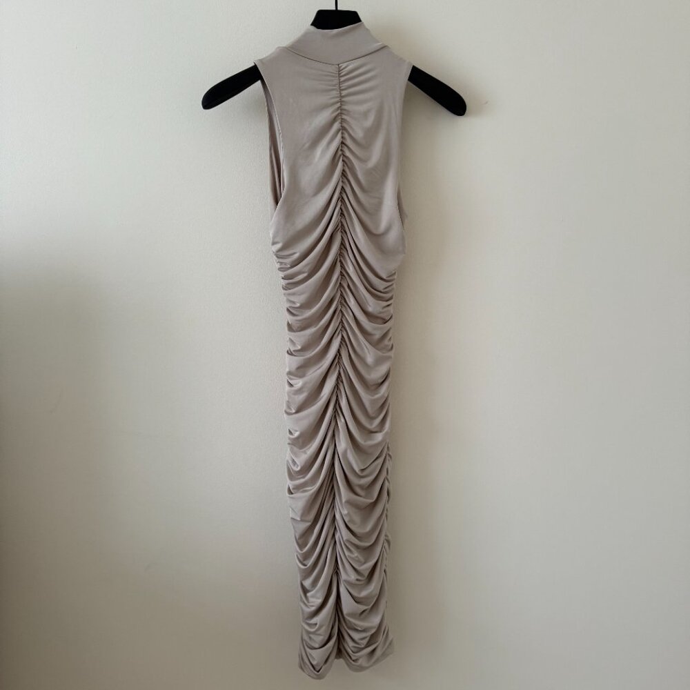 Honey - Summer Ruffle Dress SIZE S - Picture 4 of 7